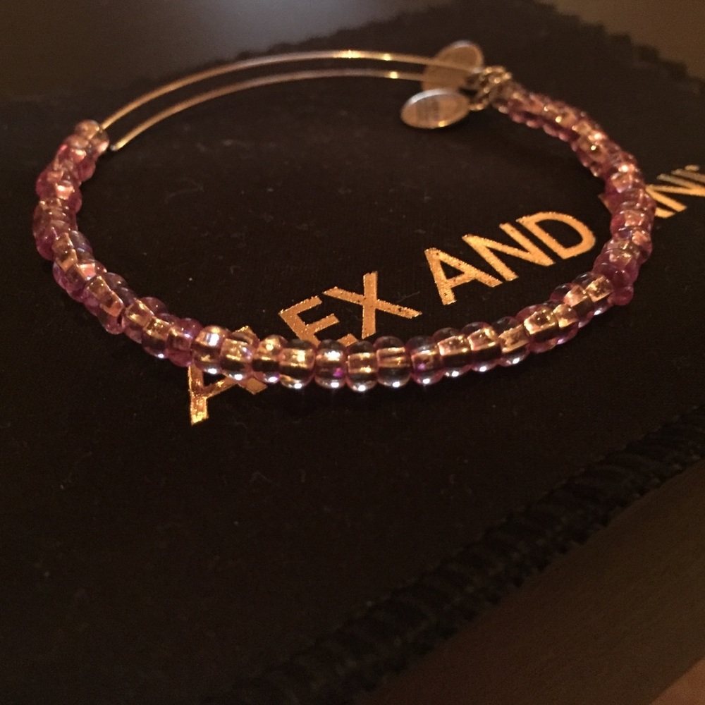 Final Markdown ALEX AND ANI Light Pink Sea Bead Bangle - Picture 3 of 3
